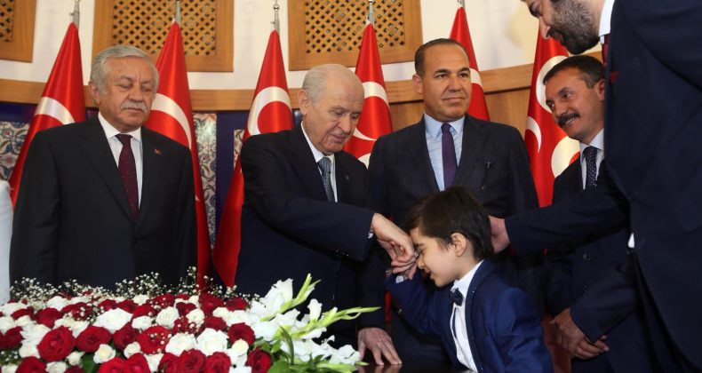 BAHÇELİ ‘DEN ADANA’YA BAYRAM HEDİYESİ: “SÖZLÜ İLE YOLA DEVAM”