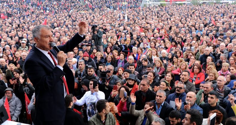 ADANA’LI “SEL OLDU SEYHAN’A” AKTI KARALAR’DAN BÜYÜKŞEHİRİN İLK MİTİNGİ