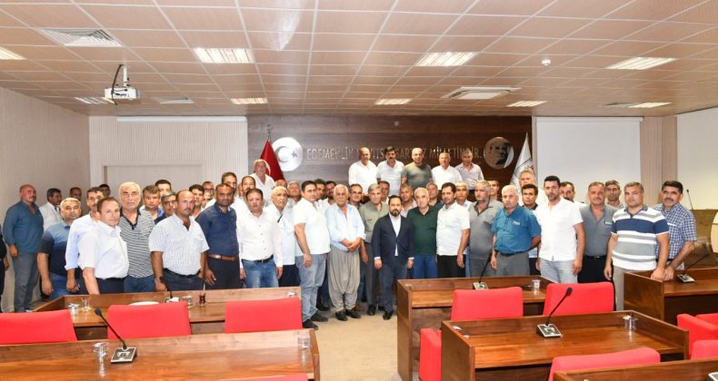 Sarıçam Belediye Başkanı Uludağ, muhtarlarla bir araya geldi