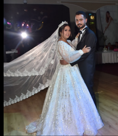 Cemile ve Ahmet görkemli bir tören ile dünya evine girdiler
