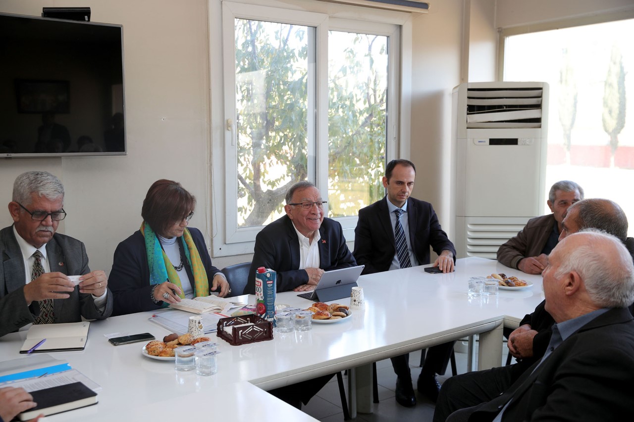 Akay’dan Muhtarlarla “yerinde” toplantı