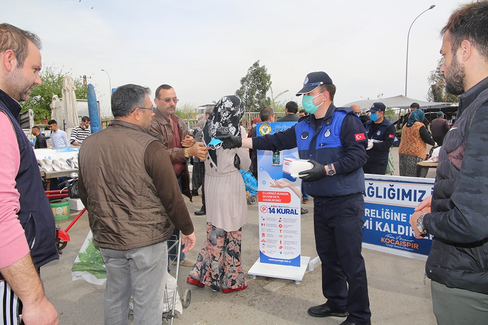 YÜREĞİR PAZARLARINDA SIKI DENETİM