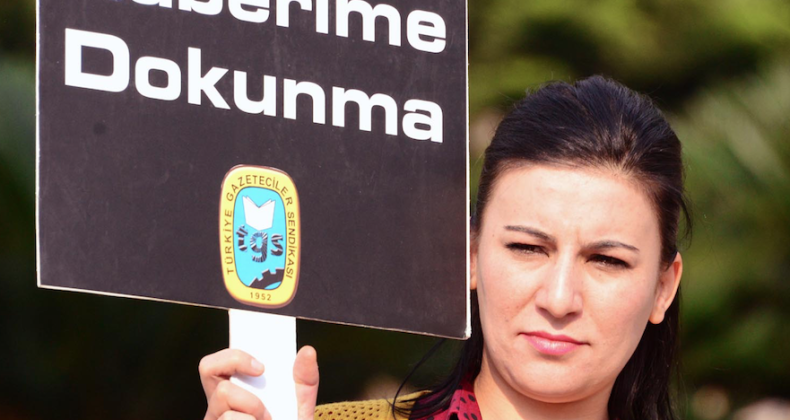 HAYRİYE EROĞLU GAZETEMİZİN YAZI İŞLERİ MÜDÜRÜ OLDU.