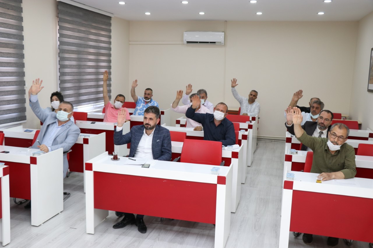 Pozantı Belediye Meclisi’nden İsrail’e Ortak Kınama