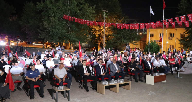15 TEMMUZ’DA MİLLETÇE BÜTÜNLEŞTİK