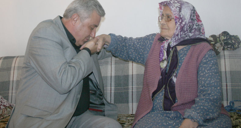 VEFAT VE TEŞEKKÜR
