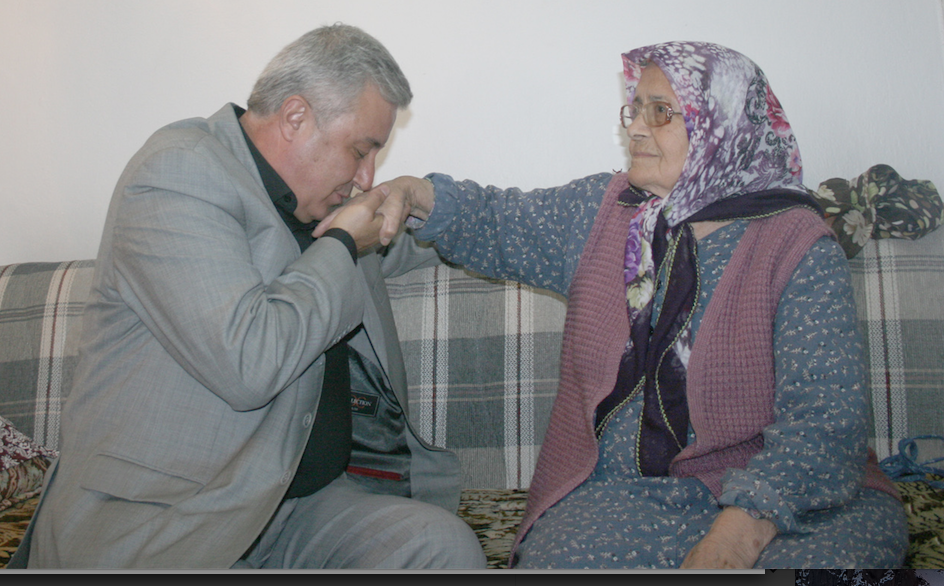 VEFAT VE TEŞEKKÜR