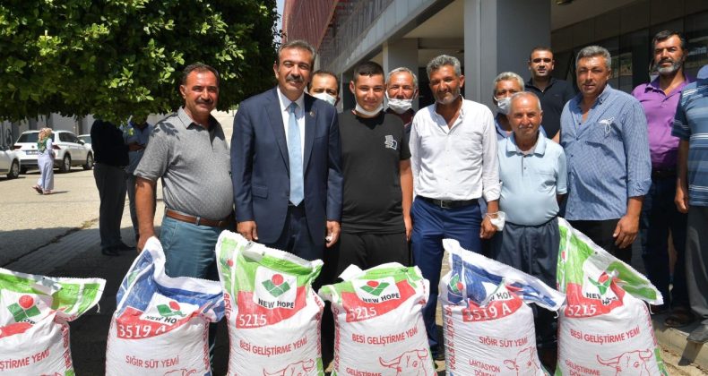 Hibe yemler besiciye dağıtıldı