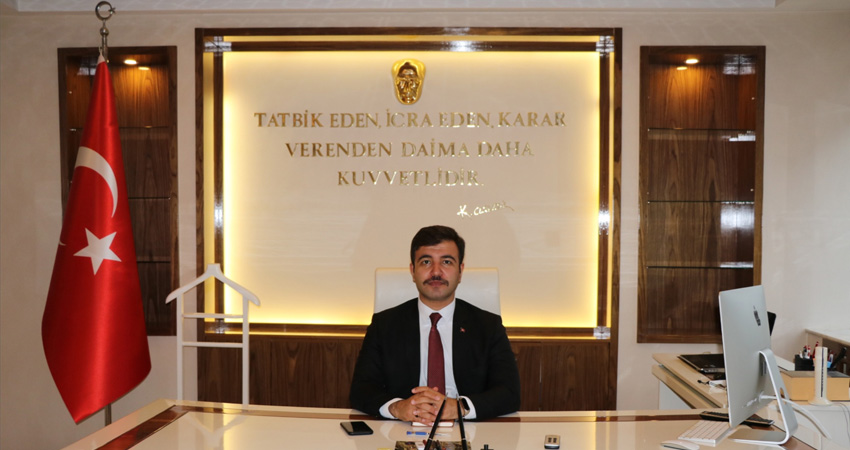AKDUMAN GİTTİ AYDIN GELDİ.