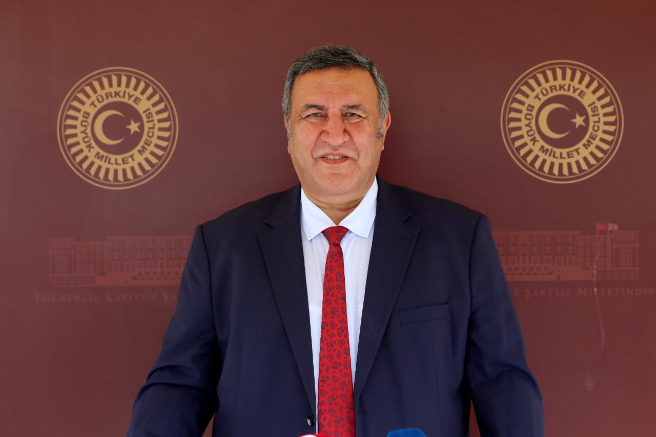 “EYT’lilerin haklarını verin”