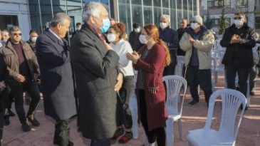 Başkan Zeydan Karalar, Sarıçam TOKİ sakinlerini dinledi