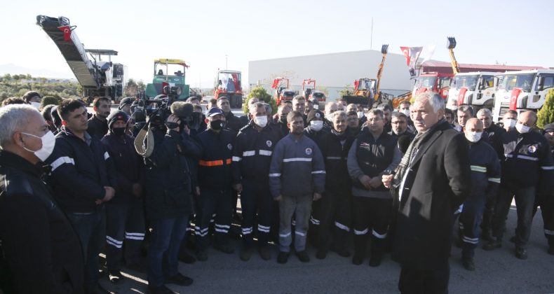 10 Yeni İş Makinesi Ve Araç Büyükşehir Filosuna Eklendi