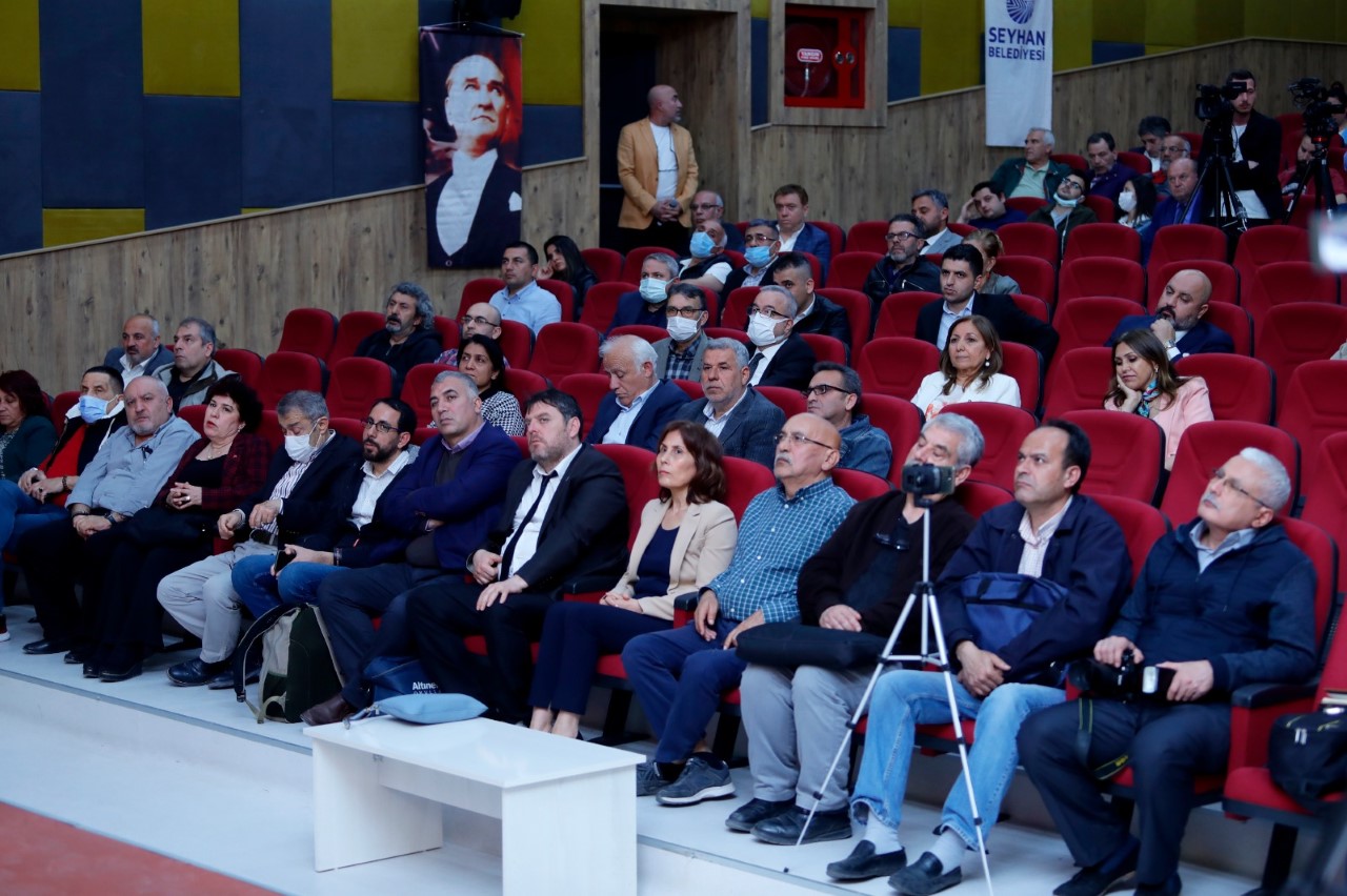 AKAY ÜÇ YILI DEĞERLENDİRDİ, PROJELERİNİ ANLATTI.