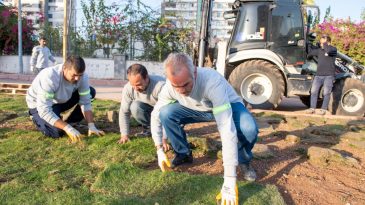 SEYHAN’DA 12 YENİ PARK HİZMETE SUNULDU