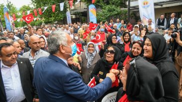 POZANTI’LI KADINLARDAN CHP’YE BÜYÜK İLGİ