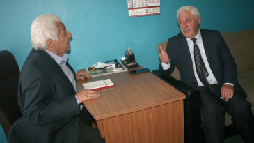 “KOOPERATİF KENDİ ÜYELERİNE VERİR BELEDİYE İSE İHALE İLE HERKESE SATAR”
