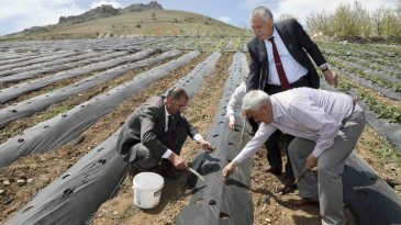 KARALAR: “POZANTI’NIN KURTULUŞUNA GELİYOR”