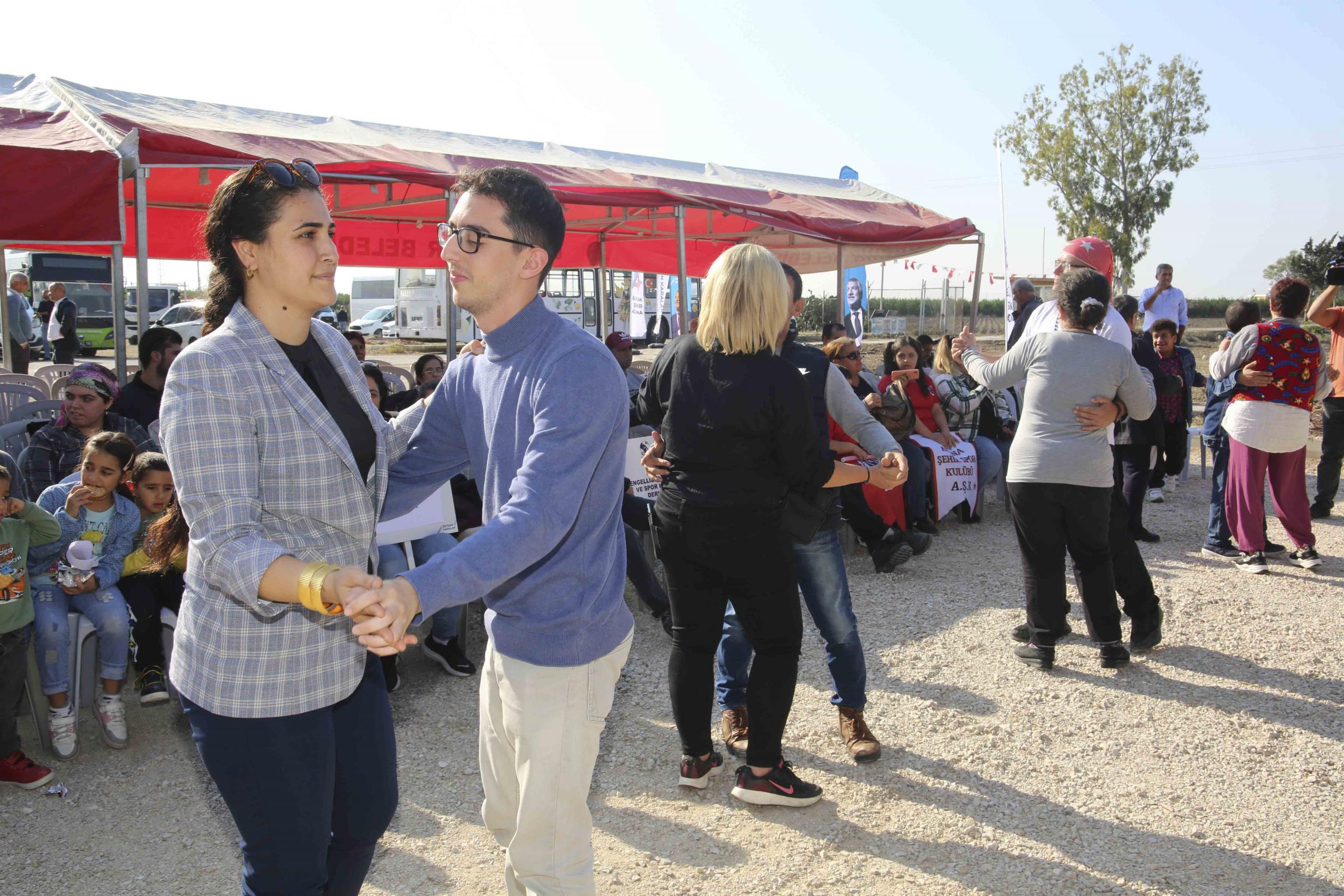 Adana Büyükşehir Belediyesi engelleri kaldırıp umutları büyütüyor
