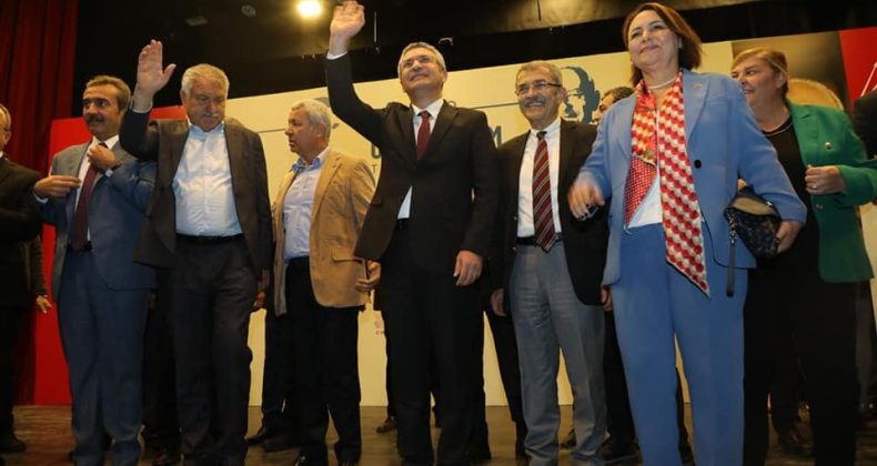 CHP İL’DE SANDIK VE SEÇMEN TOPLANTISI