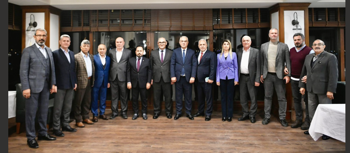 KANLI: “ TÜRKİYE BÜYÜK BİR YOL AYRIMINDA
