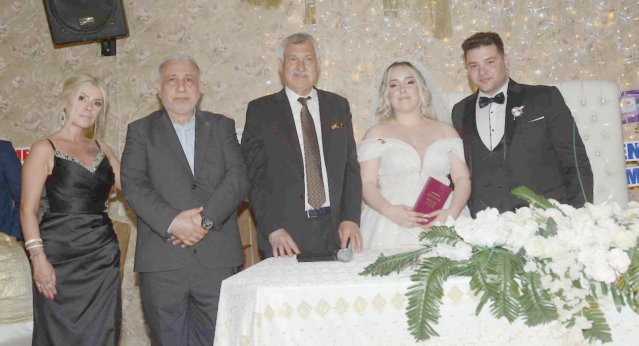CEREN TÜRK-ENESCAN MAHMUTOĞLU’NUN MUTLU GÜNÜ