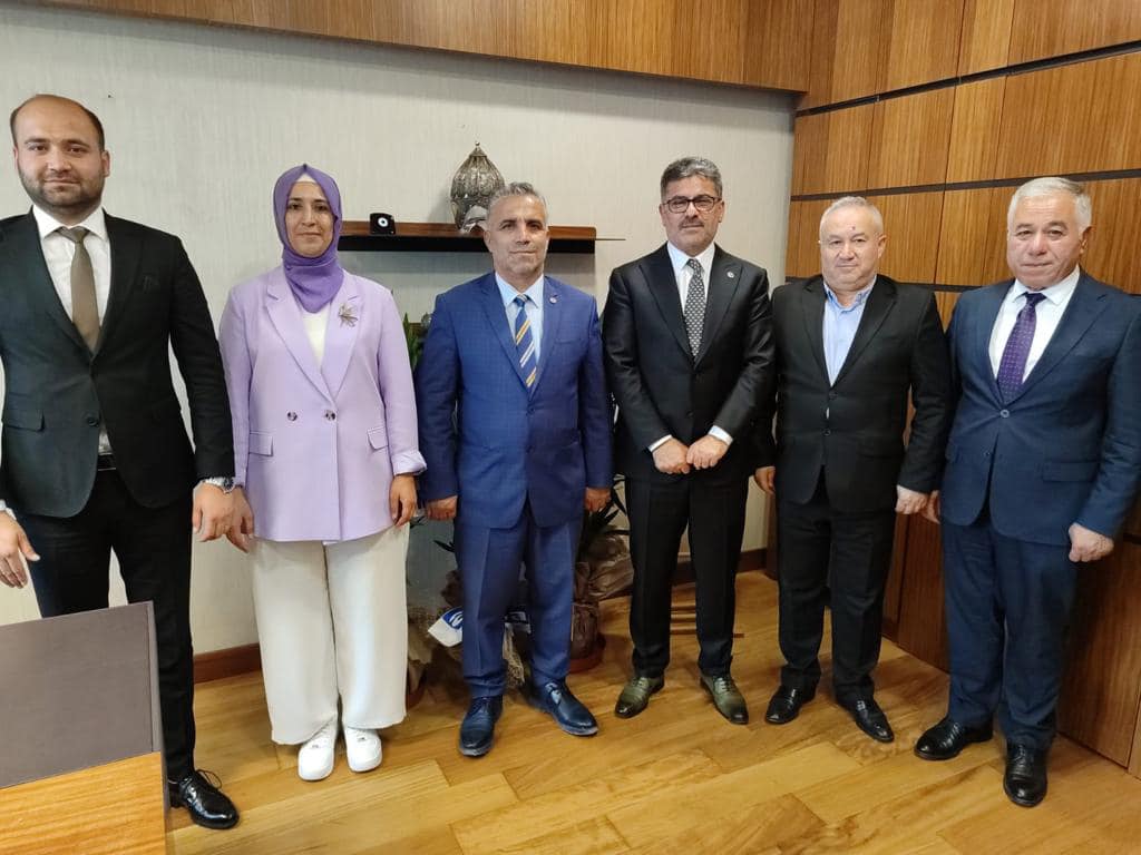 BAŞKAN ŞEN: “POZANTI’YA TOKİ’Yİ GETİRECEĞİZ”