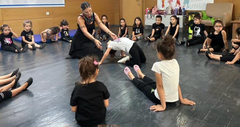 BAŞKAN ERDEM: “ÖNCELİK CEYHAN’LI ÇOCUKLAR”