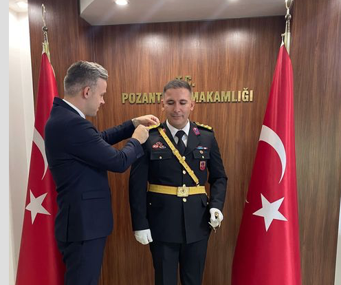 JANDARMA KOMUTANI TERFİ ETTİ.