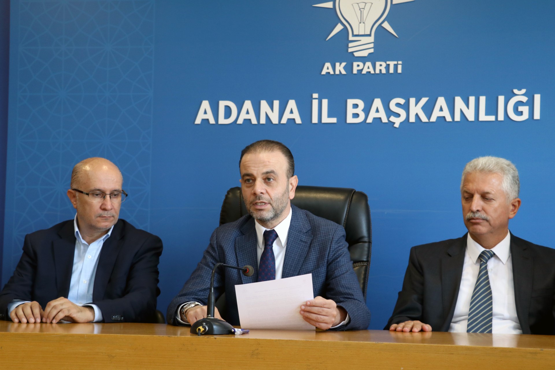 “AK PARTİ ADANA İL BAŞKANI  OZAN GÜLAÇTI: ” ABLUKA SAVAŞ DEĞİL KATLİAMDIR”