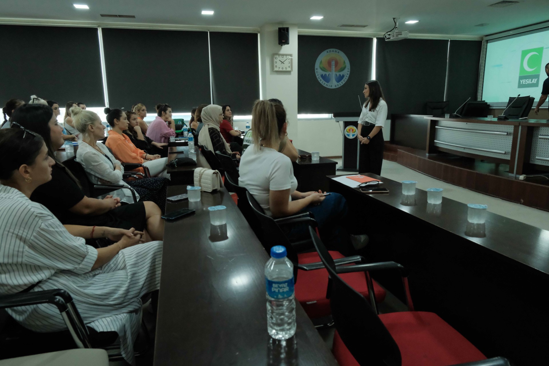 Büyükşehir ve Yeşilay iş birliğiyle Teknoloji Bağımlılığı Semineri düzenlendi.