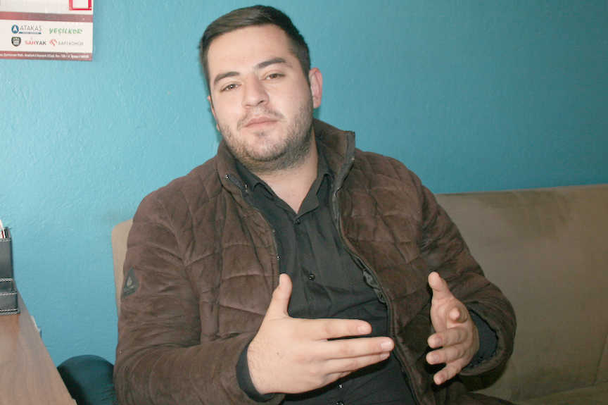 “AKRABALARIMIN DEĞİL MAHALLEMİN MUHTARI OLACAĞIM”