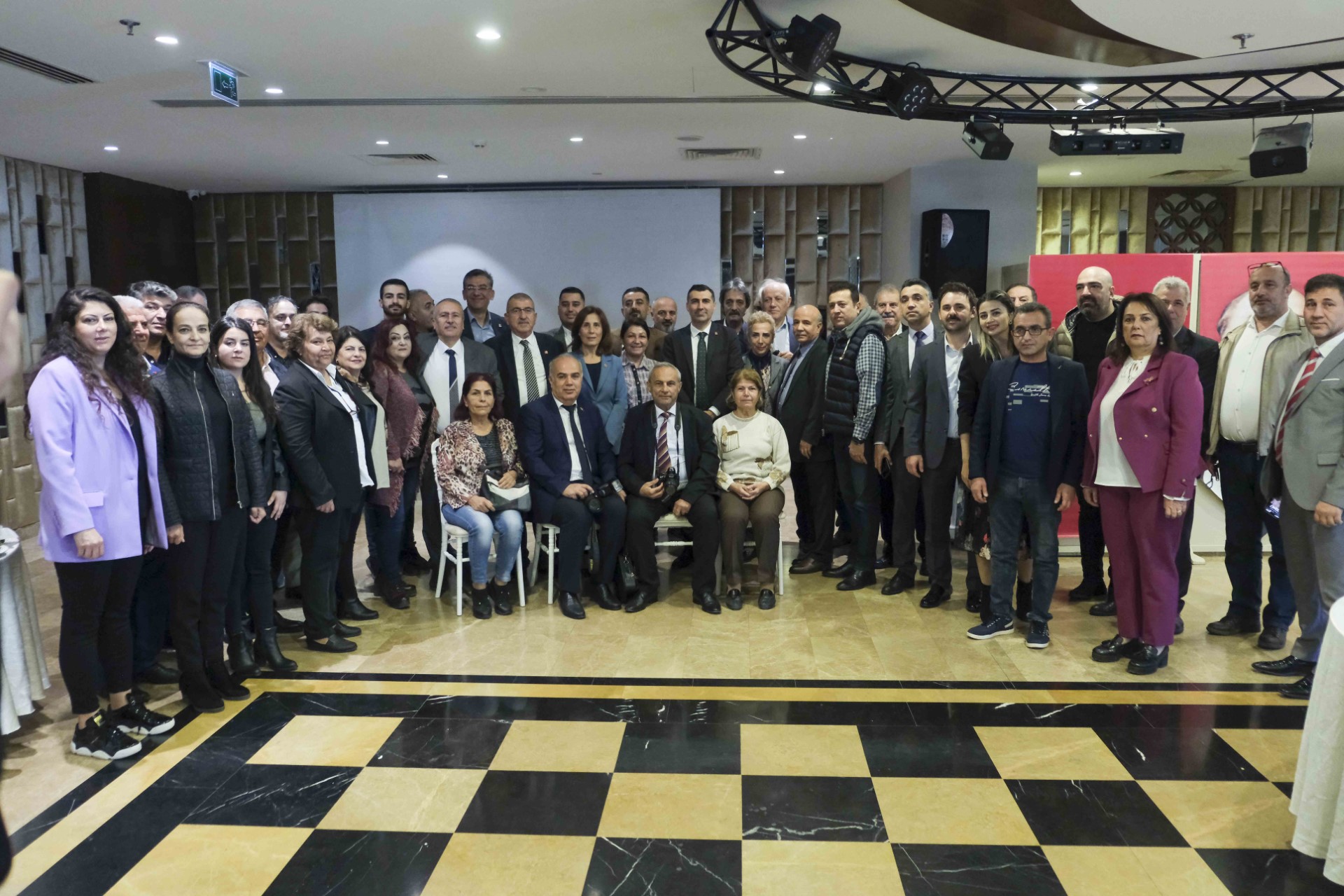 TANBUROĞLU: “ADANA’DA YEREL SEÇİMLERDE BAŞARILI OLMAK İÇİN BÜTÜN GÜCÜMÜZLE ÇALIŞACAĞIZ”