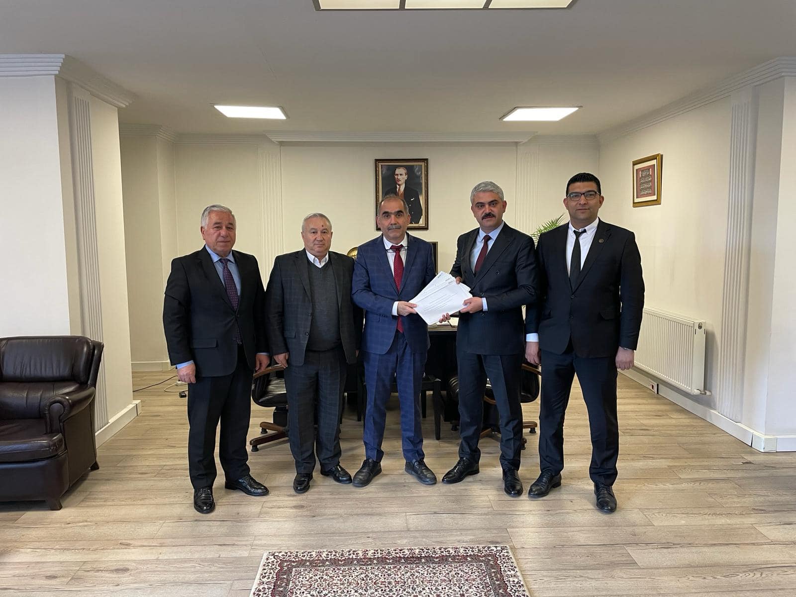 ALİ AVAN: “TOKİ’NİN ÖN SÖZÜNÜ ALDIM” DEDİ.