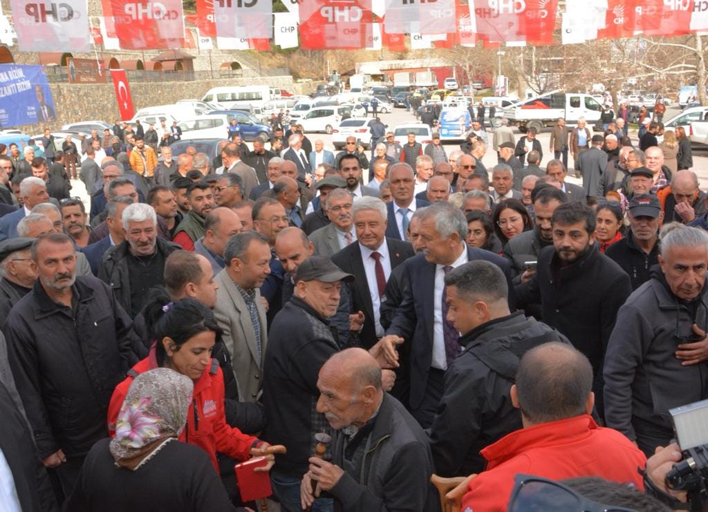 KARALAR VE EROĞLU POZANTI’LI  İLE SARMAŞ -DOLAŞ OLDULAR.