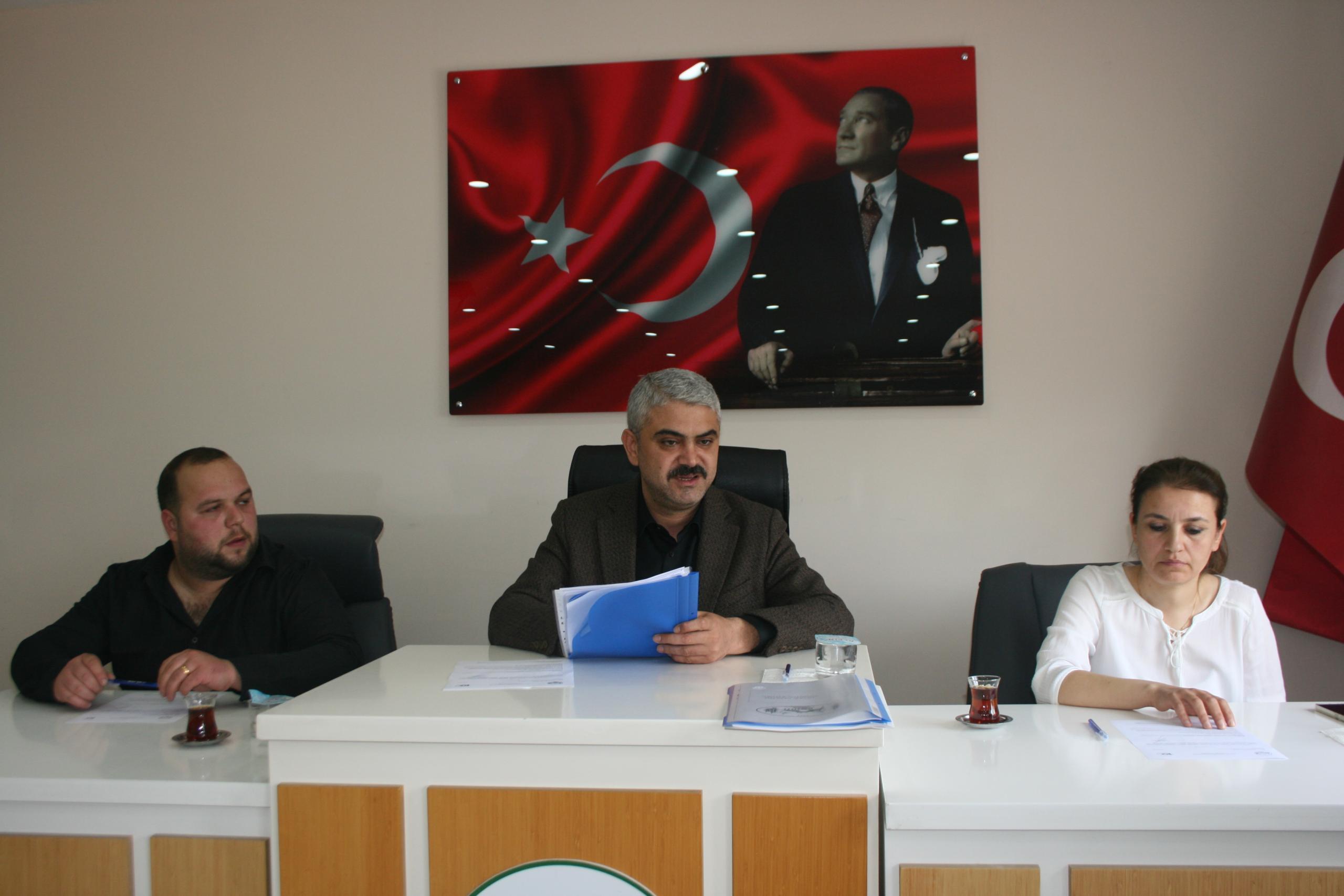 BAŞKAN ALİ AVAN: “HAL BİNASI VE BELEDİYE PASAJI YIKILMAYACAK”