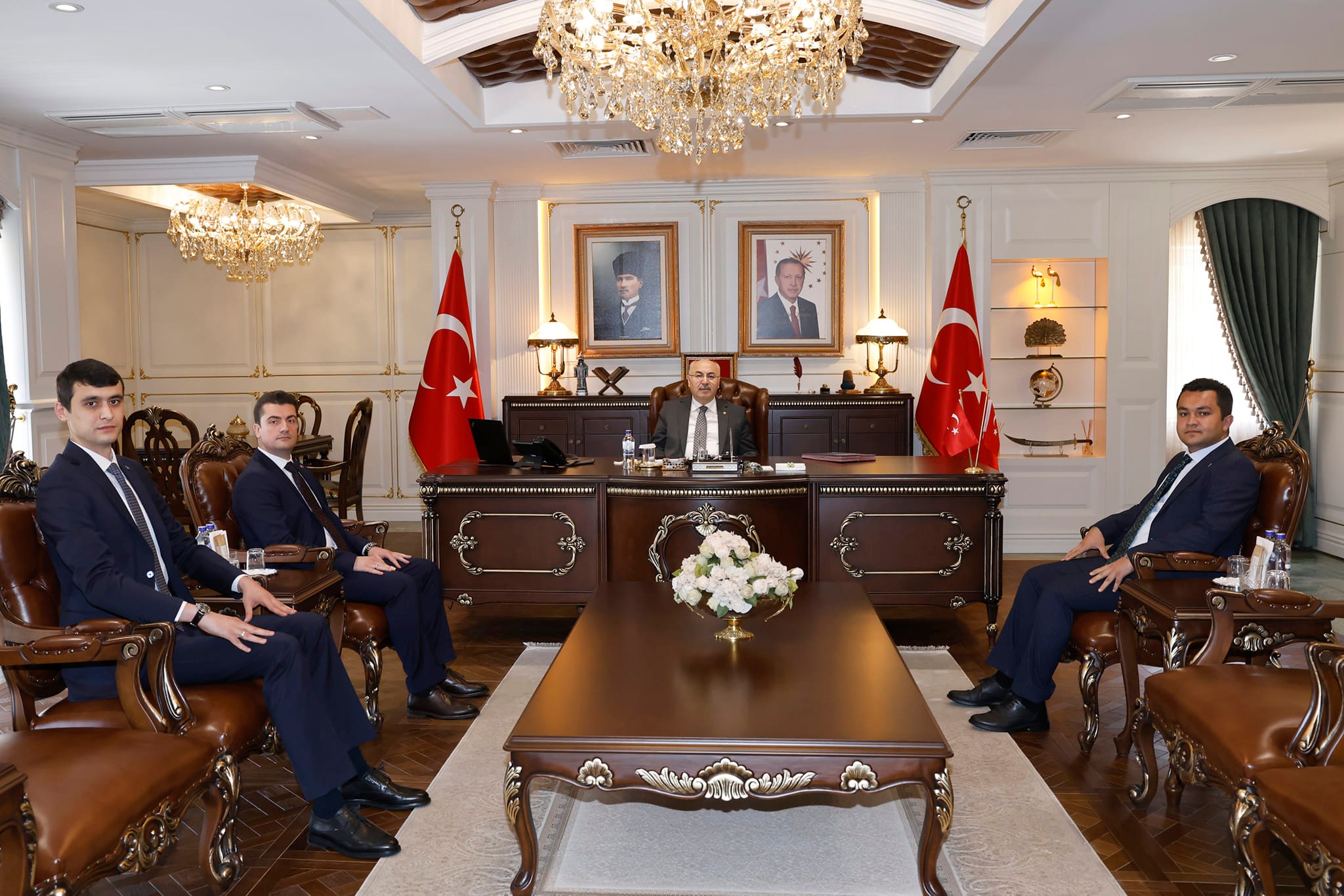 POZANTI’NIN YENİ  KAYMAKAMI EKREM GÜDEK