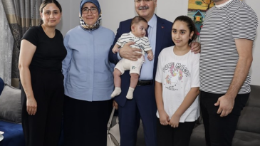 VALİ YAVUZ SELİM KÖŞGER’DEN ŞEHİT AİLELERİNE 15 TEMMUZ ZİYARETİ