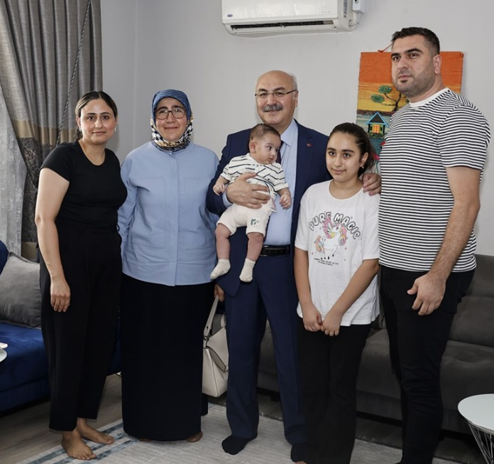 VALİ YAVUZ SELİM KÖŞGER’DEN ŞEHİT AİLELERİNE 15 TEMMUZ ZİYARETİ