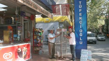 POZANTI’LI GAZETELERİNE KAVUŞUYOR.