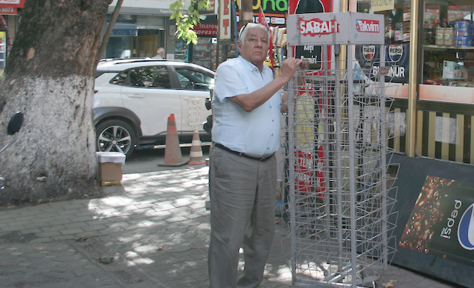 POZANTI’YA ÜÇ GÜNDÜR GÜNLÜK GAZETELER GELMİYOR…!