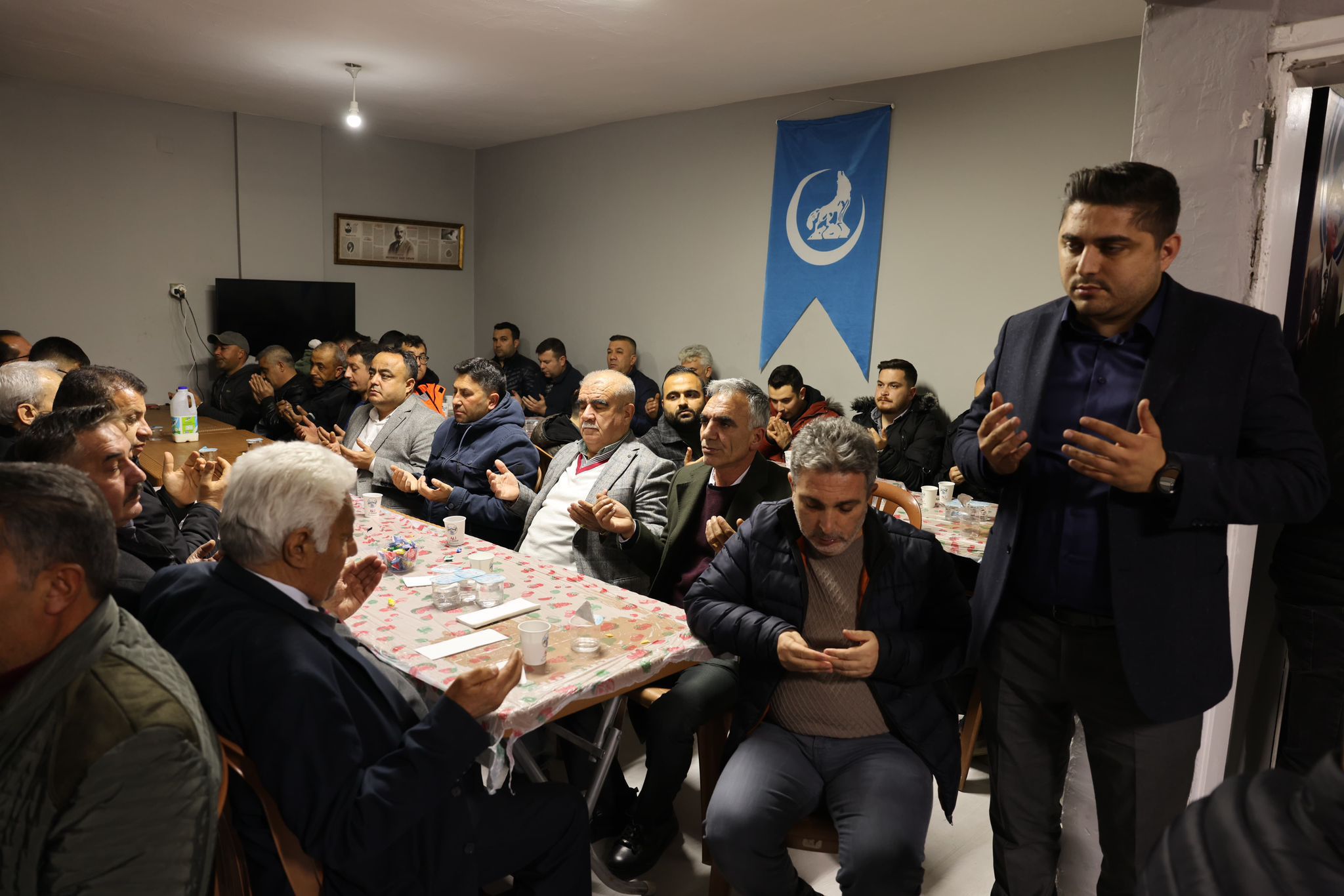 POZANTI ÜLKÜ OCAKLARINDAN DERPEM ŞEHİTLERİ İÇİN  KUR-AN-I KERİM OKUTULDU