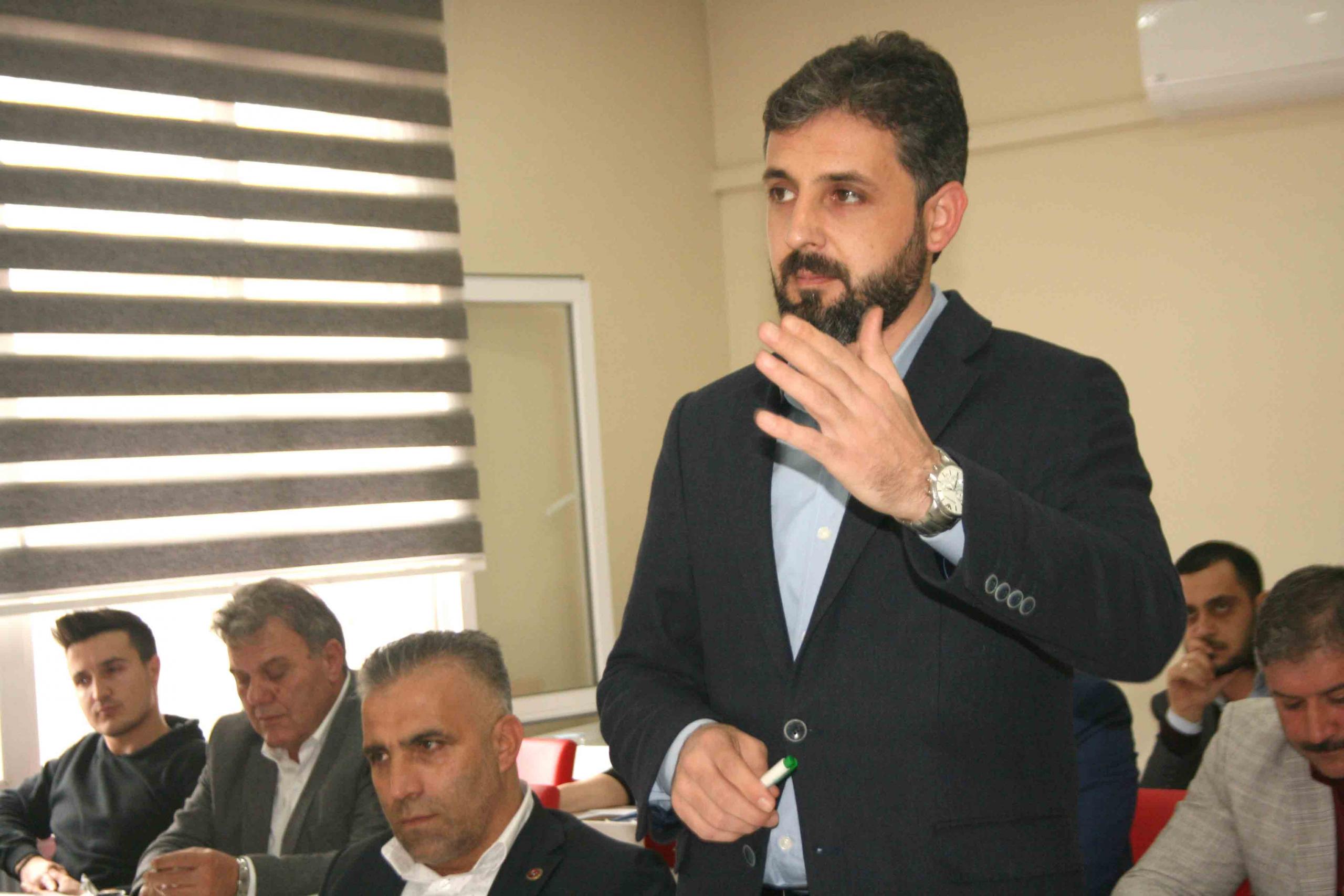 YRP’Lİ  POZANTI MECLİS ÜYESİ YUSUF ARISOY İSTİFA ETTİ