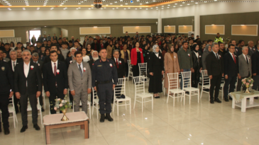 İSTİKLAL MARŞIMIZIN KABULÜNÜ KUTLADIK MEHMET AKİF’İ ANDIK