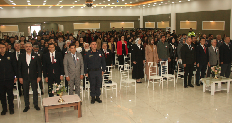 İSTİKLAL MARŞIMIZIN KABULÜNÜ KUTLADIK MEHMET AKİF’İ ANDIK