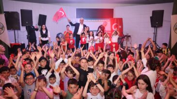 POZANTI BELEDİYESİ VE KÜLTÜR BAKANLIĞI ÇOCUKLARI COŞTURDU