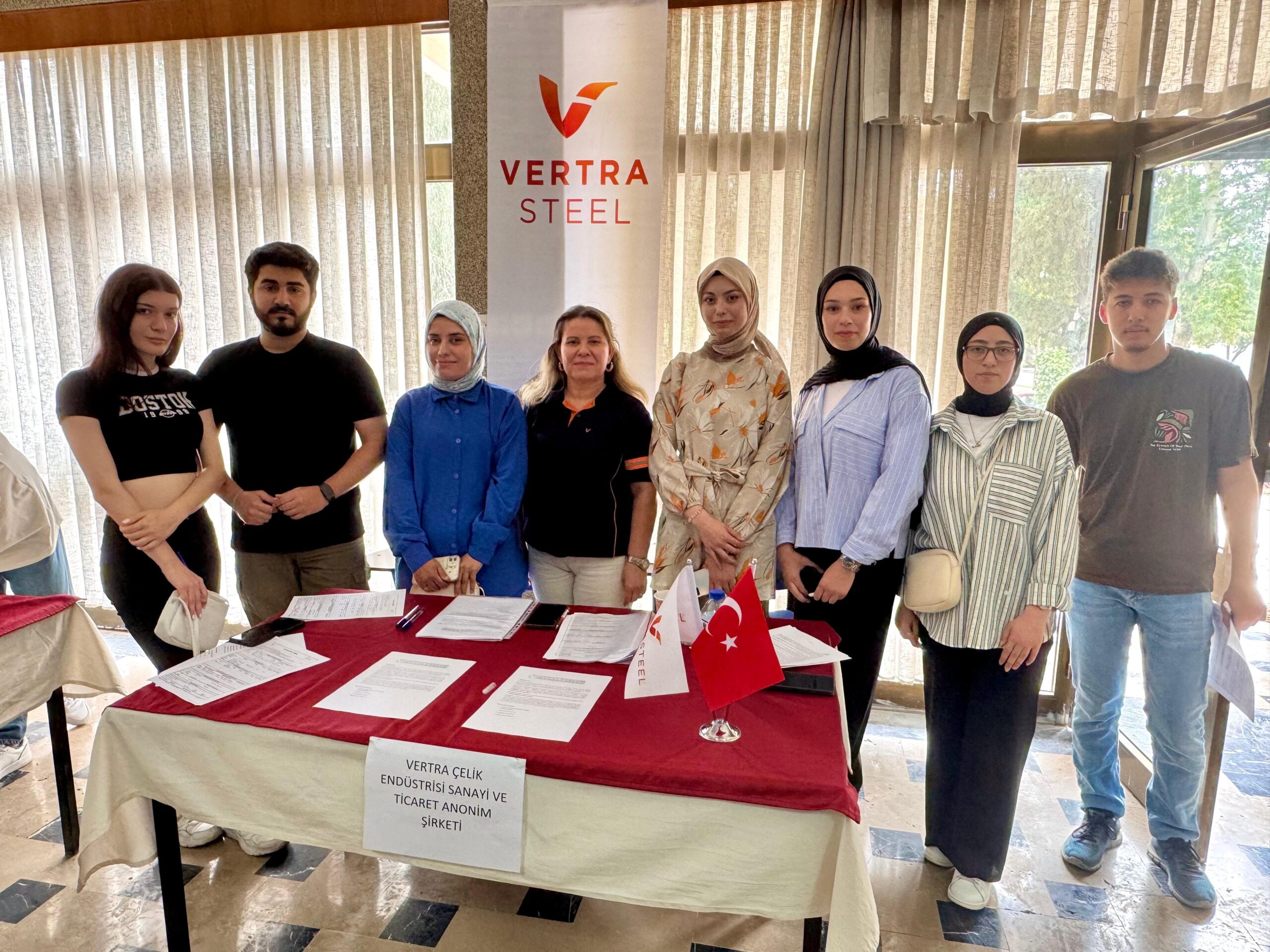-Ceyhan MYO’da Vertra Steel Standına Yoğun İlgi