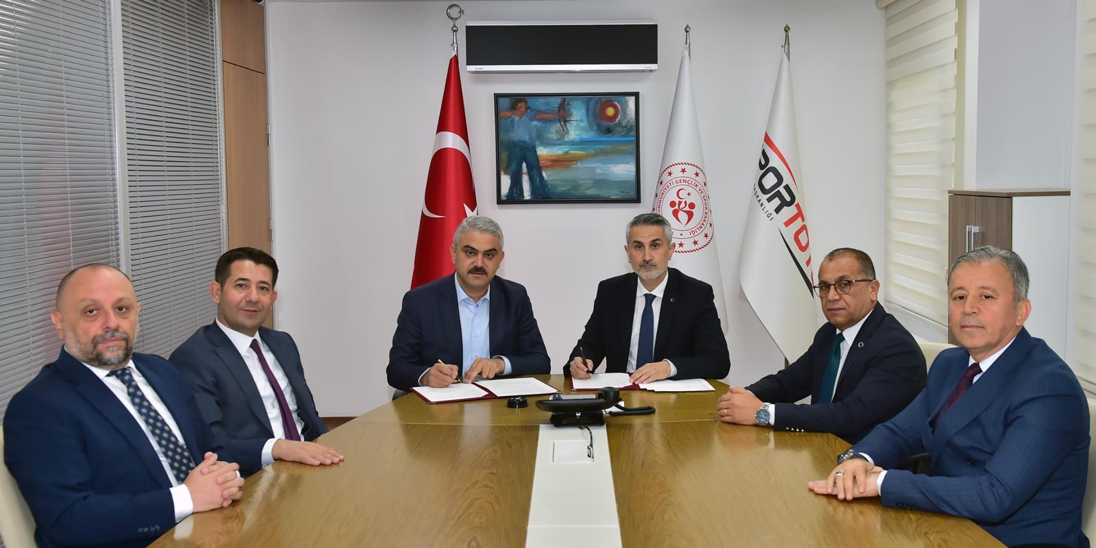 Başkan Avan’dan Gençliğe Yatırım!