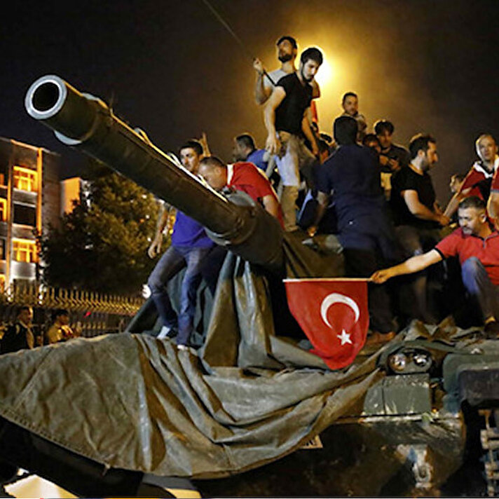 15 TEMMUZ’A KARŞI OLAN BİRLİKTELİĞİMİZLE GÜÇLENİYORUZ.