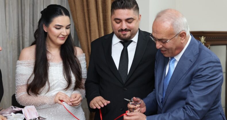 KURTBEY UĞUR AVAN AYYÜCE TOPALOĞLU İLE SÖZLENDİ