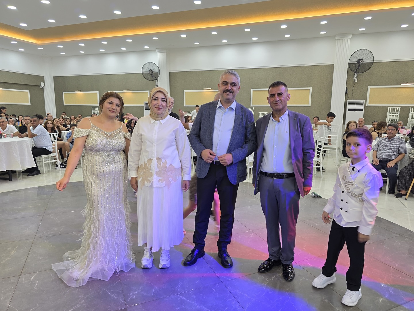 CEM  TOPRAKTEPE’DEN OĞLU ALİ’YE  MUHTEŞEM SÜNNET ŞÖLENİ